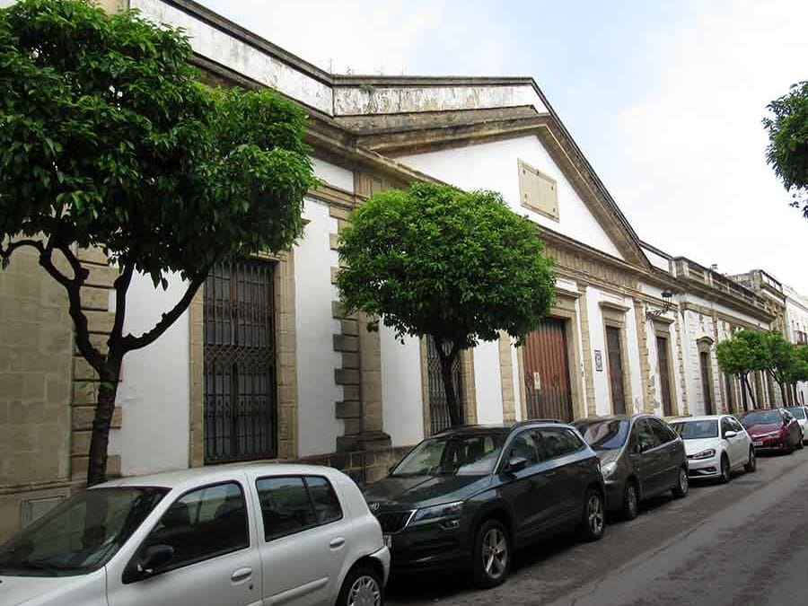 Antiguas bodegas de Juan Guillermo Burdon. Cl. Cielos 4-8. El esplendor del neoclásico bodeguero (I)