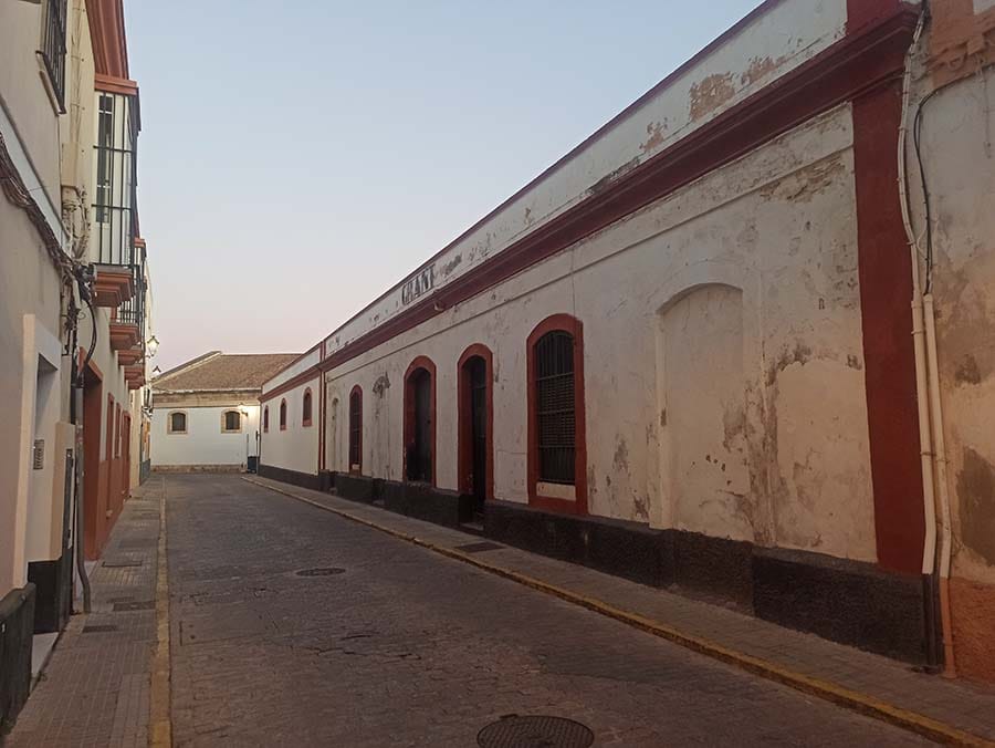 Bodega ‘Las 7 esquinas’ (y II). – Descripción